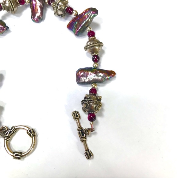 Gorgeous Purple Abalone Shell Silver Bali Beads Toggle Bracelet - Picture 6 of 7